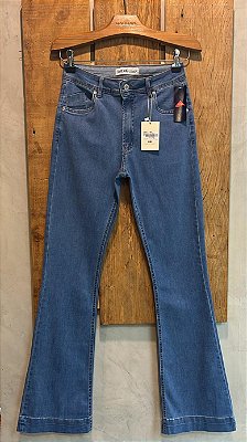 $74,90 UNIT /CALÇA BOOTCUT LAVAGEM MEDIA / GRADE:38/2 40/2 42/2 44/2 46/1=9 PEÇAS