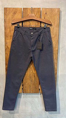 $ 79,90 CALCA MASCULINA CHINO SLIM / CINZA ESCURO/ GRADE: 40/1 42/2 44/2 46/2 48/1 = 8 PEÇAS