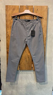 $79,90 UNIT/CALÇA MASCULINA/CINZA CLARO / GRADE : 40/1 42/2 44/2 46/2 48/1=8 PEÇAS