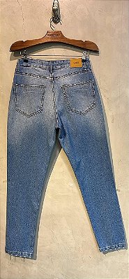 $69,90 UNIT/CALÇA MOM LAVAGEM /DESTROYED MEDIA /GRADE:36/1 38/3 40/2 42/2 44/1 = 9 PEÇAS