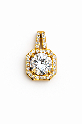 Pingente Imperador Quadrado (11x11mm) Banhado A Ouro 18k PIN147