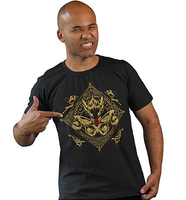 Camiseta Cavaleiros do Zodíaco - Armadura de Ouro de Peixes