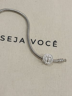 Berloque Separador Cruz com Coração