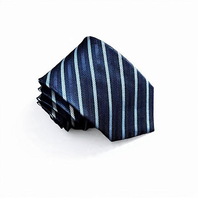 Gravata azul com listras diagonais em azul