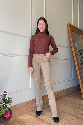 Calça Boot Cut Petra - Sarja Bege