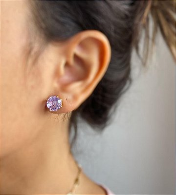 BRINCO LAPIDADO LAVANDA NO BANHO OURO18K