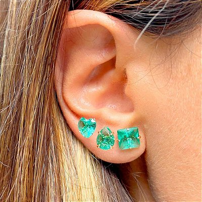 BRINCO TRIO CORAÇÃO,GOTA,QUADRADO DE CRISTAIS PARAIBA BANHO OURO18K