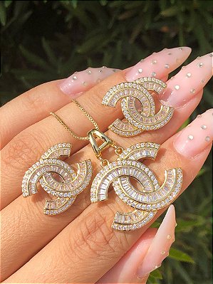 Conjunto inspiração Chanel baguetes de cristal banhado à ouro18k