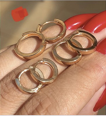Brinco trio de argolinhas lisas no banho ouro18k