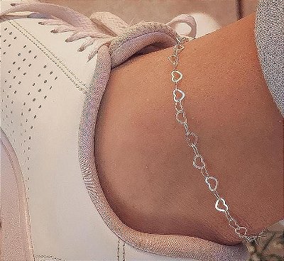 Tornozeleira de Coração Vazado - Prata