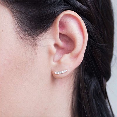 Brinco ear cuff com micro pedras de zircônias