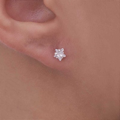 Brinco de estrela com Pedra de Zircônia- Prata 925