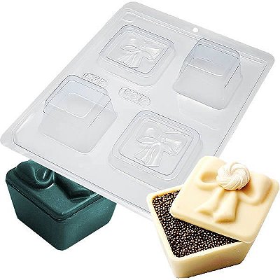 Forma para Chocolate com Silicone Mini Caixa Especial Laço 50g Ref. 837 BWB 1unid