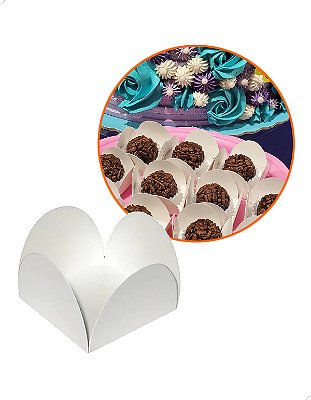 Forminha para Doces Brigadeiro Kit 200un Caixeta BRANCA 4 Pétalas Docinhos Cod.FPBCA