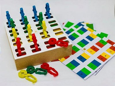 Caixa de pregadores bola - Brinquedos Educativos