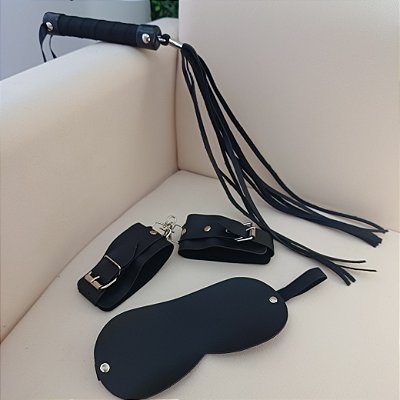 Kit Fetiche 3 em 1 Algema Venda e Chicote