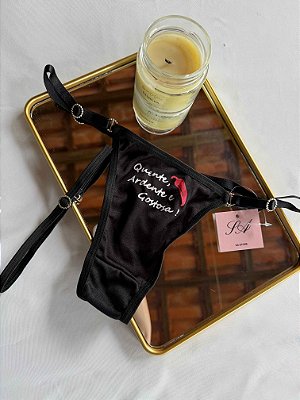 Calcinha "Quente, Ardente e Gostosa" com Chocker
