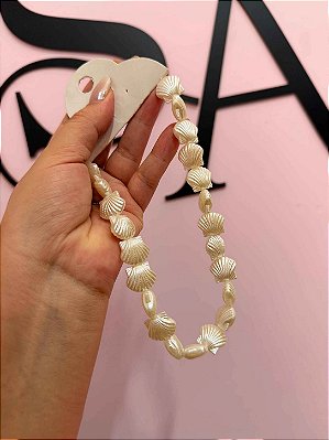 Colar Choker Perolado Conchas