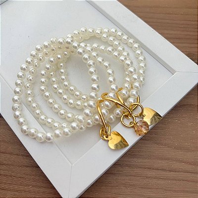 Conjunto de Pulseiras de Perola e Pingente de coração