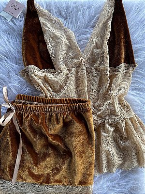 Pijama Veludo Luxo Plus Size Bege