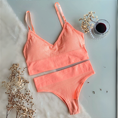 Conjunto Canelado Confort Top com bojo calcinha fio Laranja