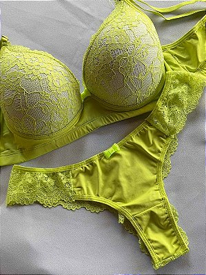 Conjunto Lingerie Rendada Verde Claro neon