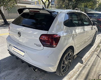 Spoiler Lateral VW Polo na Cor Carbono