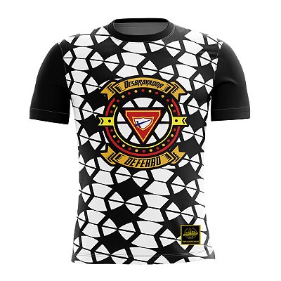 Camiseta Desbravador de Ferro - Branca e Preta