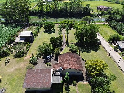 SÍTIO DE 1 HECTARE EM MAQUINÉ