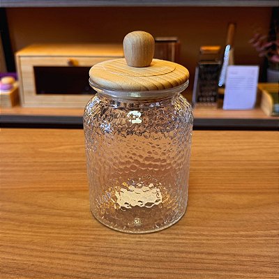 Pote de Vidro Martelado com Tampa Bambu - 1L