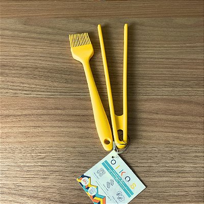 Kit Utensílios de Silicone Amarelo – Pegador Pequeno + Pincel
