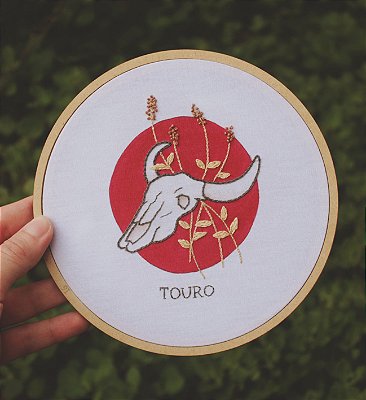 Quadro / Bastidor bordado - Signos - Touro