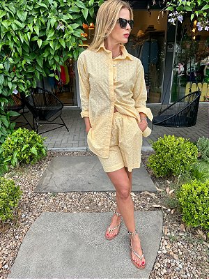SHORTS LAISE MAITÊ AMARELO