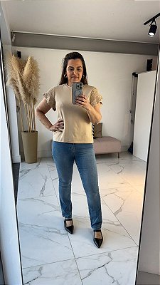 BLUSA DETALHE MANGA DE CROCHÊ BEGE