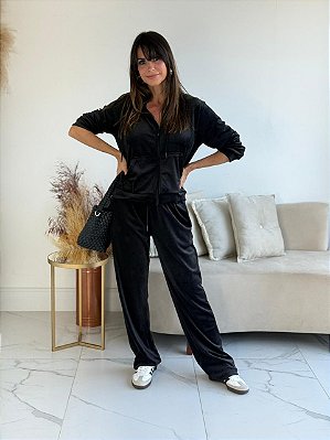 CONJUNTO PLUSH PRETO