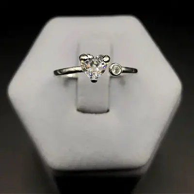 Anel com Zirconia e Coração Regulavel A147 (Prata 925)