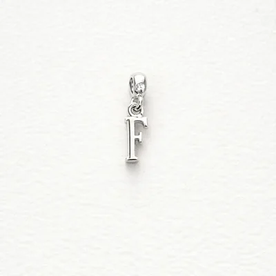 Berloque com letra F lisa BQ046 ( Prata 925 )