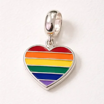 Berloque coração bandeira LGBT BQ154 ( Prata 925 )
