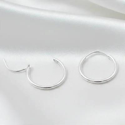 BRINCO ARGOLA REDONDA LISA 10MM B018 ( Prata 925 )