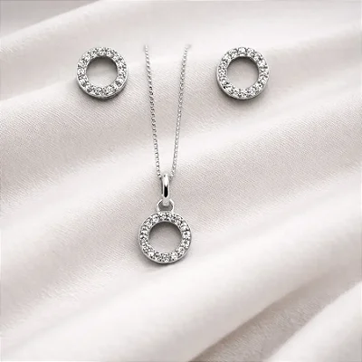 Conjunto brinco + colar redondo vazado P e zircônias cravejadas ao redor CJ080 (prata 925)