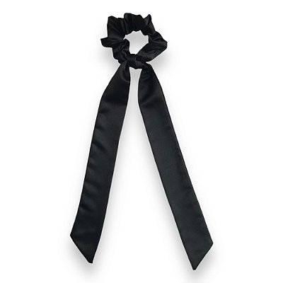 Scrunchie estilo Lenço Preto de Cetim