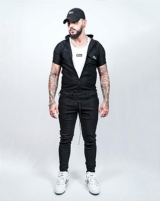 Macacão Preto Zoltem.