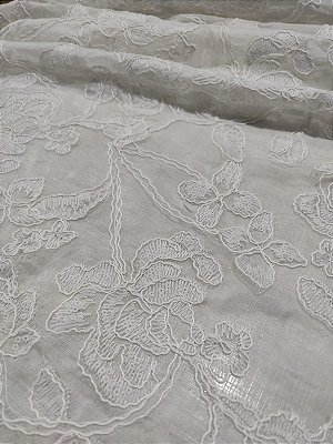 Crepe Bordado Off White