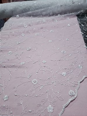 Tule Bordado Branco - Delicadeza em flores