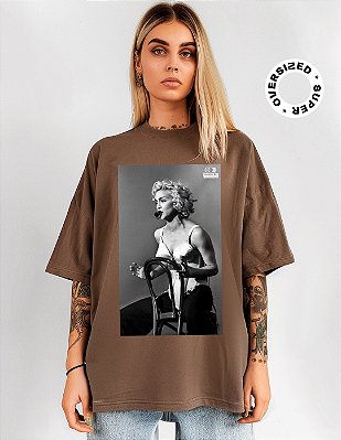 Camiseta Oversized Super Madonna Blond Ambition Tour - BF