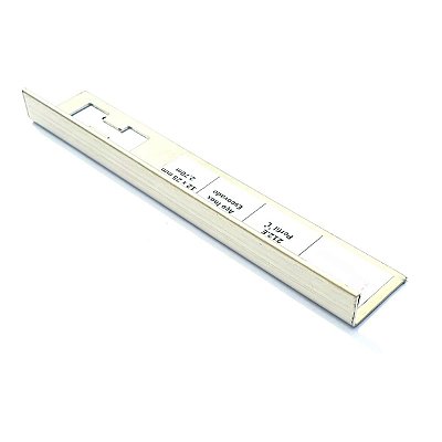 Perfil Soleira L Inox Prata para separação de pisos.