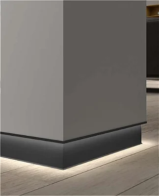 Rodapé Refletor com Nicho para LED – Perfil Curvo de Alta Reflexão (50x17mm) – Barra de 3m