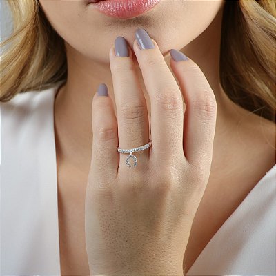 Aliança  berloque mini ferradura zircônia cravejada prata 925