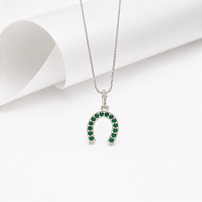 Colar ferradura zircônia cravejada verde esmeralda em prata 925