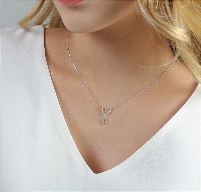 Colar coração  pingente ferradura prata 925.